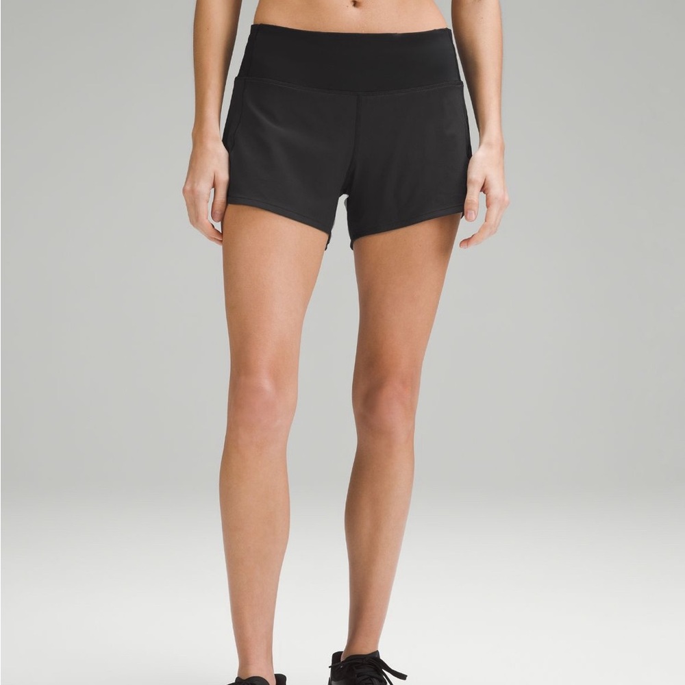 Lululemon Mid-Rise Black Speed Up 4” Shorts